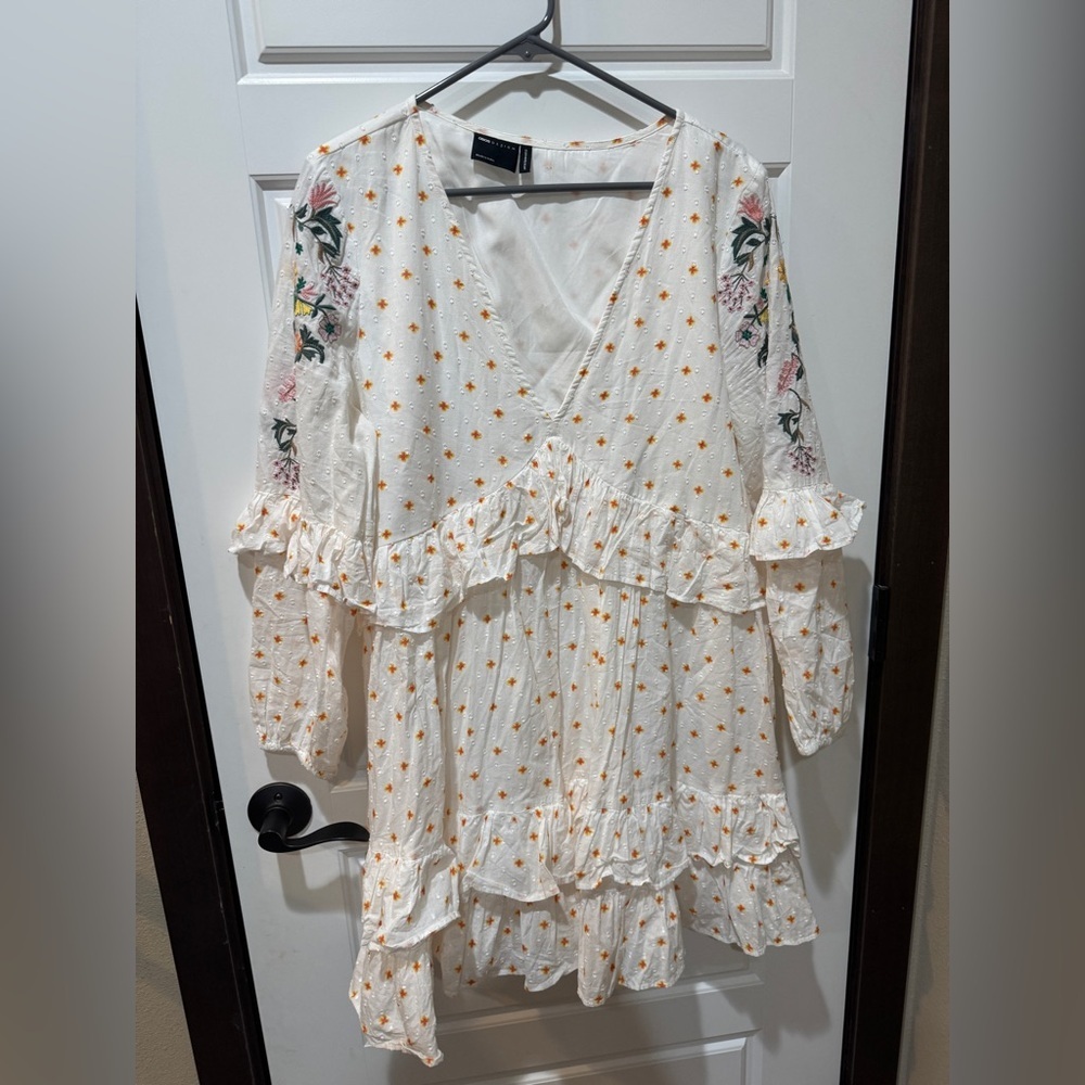 ASOS Floral Embroidered White Frill Smock Dress| Ruffles| Spring - Picture 2 of 5